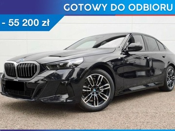 BMW Seria 5 G60-61 Touring 2.0 520d 197KM 2024 BMW Seria 5 520d Sport Sedan 2.0 (197KM) 2024