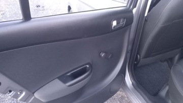 Hyundai i20 I Hatchback 5d Facelifting 1.2 DOHC 85KM 2013 Hyundai i20 HYUNDAI I 20 benzyna klimatyzacja 1.2 Benzyna 86KM, zdjęcie 19