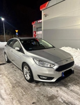 Ford Focus III Hatchback 5d facelifting 1.5 TDCi 95KM 2018 Ford Focus 1.5 TDCi SYNC Edition