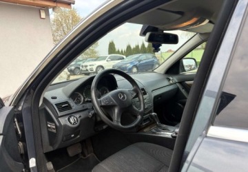 Mercedes Klasa C W204 2007 Mercedes-Benz Klasa C 2007r. 2.1 Diesel 170KM, zdjęcie 12