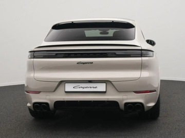 Porsche Cayenne III SUV Facelifting 3.0 353KM 2025 PORSCHE Cayenne Coupe Black Edition Suv 2.0 (353KM) 2025, zdjęcie 2