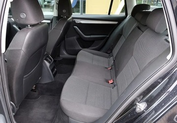Skoda Octavia II Kombi Facelifting 1.6 TDI CR DPF 105KM 2013 Skoda Octavia 4WD, Climatronic, tempomat, g.fotele, PDC 1.6 Diesel 105KM, zdjęcie 11