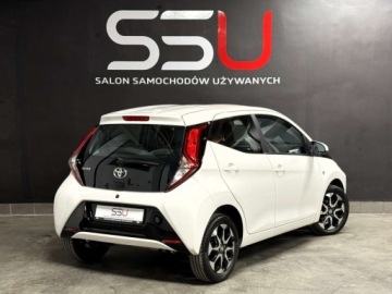 Toyota Aygo II Hatchback 3d Facelifting 1.0 VVT-i 72KM 2019 Toyota Aygo 1.0 VVTi Style X-Play Kamera CarPlay Alu Bdb Stan Gwarancja SSU, zdjęcie 4