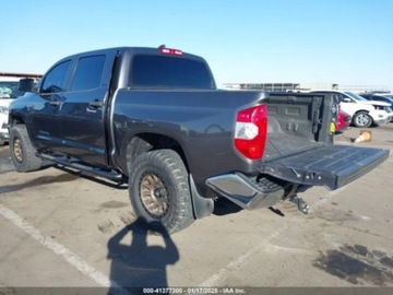 Toyota Tundra II 2020 Toyota Tundra 2020r., SR5, od ubezpieczalni 5.7 Benzyna 381KM, zdjęcie 4