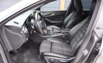 Mercedes CLA C117 Shooting Brake Facelifting 1.6 200 156KM 2018 Mercedes-Benz CLA Bezwypadkowy Serwisowany 1-Wlasciciel Navi Full Led Pdc, zdjęcie 16