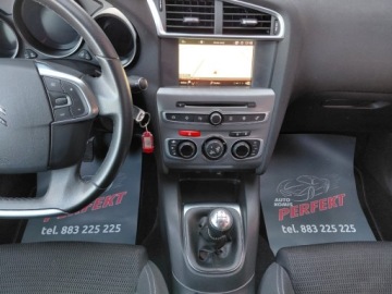 Citroen C4 II 2018 Citroen C4 Navi Klimatronik Martwe pola 2x PDC Alu 1.6 Diesel 100KM, zdjęcie 18