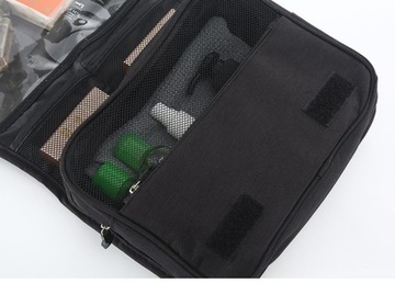 Вместительная мужская косметичка, которую можно сложить для путешествий.