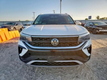 Volkswagen 2022 Volkswagen Inny Volkswagen Taos SE 4MOTION z 2022 roku , od firmy ubezpiec, zdjęcie 5