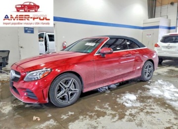 Mercedes Klasa C W205 2019 Mercedes-Benz Klasa C 300 4Matic 2019 2.0 Benzyna 255KM