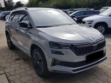 Skoda Karoq Crossover Facelifting 2.0 TSI 190KM 2025 SKODA Karoq Sportline 2.0 TSI DSG 4x4 Suv 190KM 2025, zdjęcie 2