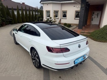 Volkswagen Arteon Fastback 2.0 TSI 190KM 2018 Volkswagen Arteon 2.0 TSI R-Line DSG 190KM 2018r, zdjęcie 2