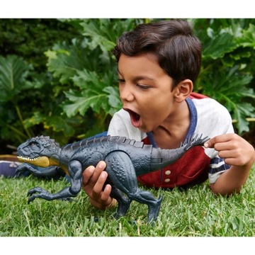 Mattel Мир Юрского периода Трицератопс HDX17 HDX34