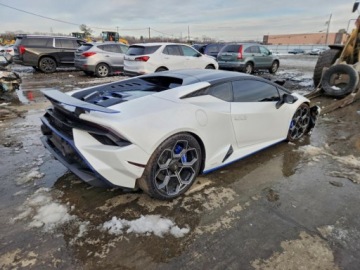Lamborghini Huracan 2023 Lamborghini Huracan Tecnica 2023 5.2 Benzyna 631KM, zdjęcie 4