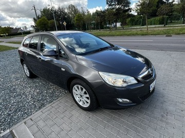 Opel Astra 2012 Opel Astra IV 1.4B 2012r Zarejestrowana, zdjęcie 3