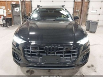 Audi Q8 2022 Audi Q8 2022 AUDI Q8 PREMIUM PLUS 55 TFSI QUATTRO TIPTRONIC 3.0 Benzyna, zdjęcie 11