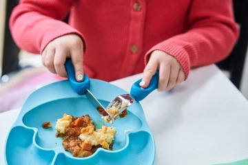 Nanas Manners ЭТАП 3 ЧИРНО-СИНИЙ Столовые приборы 3–9 лет