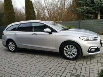 Ford Mondeo V Kombi 2.0 TDCi 150KM 2019 Ford Mondeo 2.0 TDCI 150KM # Klima # Parktronic #, zdjęcie 3