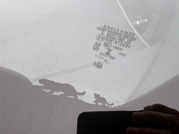 Jaguar E-Pace SUV 2.0 i4D 150KM 2018 Jaguar E-Pace 2.0 D 150 KM 4x4 Automat R-Dynamic S, zdjęcie 36