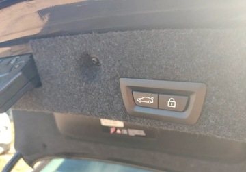 BMW Seria 5 F10-F11 Limuzyna Facelifting 528i 245KM 2016 BMW Seria 5 Super Stan 245KM xDRIVE Zobacz GWARANCJA 2.0 Benzyna 245KM, zdjęcie 23