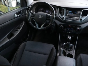 Hyundai Tucson III SUV 1.6 GDI 132KM 2016 Hyundai Tucson 1.6 GDI, Salon Polska, Klima, zdjęcie 5