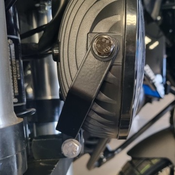 КРЕПЛЕНИЕ СВЕТОДИОДНОЙ ЛАМПЫ JUNAK M11 M15 M16 АДАПТЕР