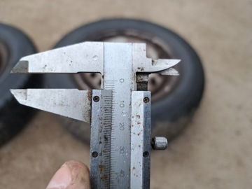 VW T4 KOLA RÁFKY PNEUMATIKY ZIMNÍ 15" KOMPLET