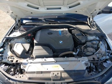 BMW Seria 3 G20-G21 2021 BMW Seria 3 330e, 2021r., 2.0L 2.0 Benzyna 180KM, zdjęcie 11