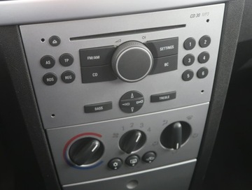 Opel Meriva I 1.4 TWINPORT ecoFLEX 90KM 2005 Opel Meriva 1.4 16V Twinport, HAK, Klima, zdjęcie 11