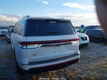 Lincoln Navigator III 2022 Lincoln Navigator Reserve 2022 3.5 Benzyna 440KM, zdjęcie 4