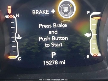 Jeep Wrangler IV 2023 Jeep Wrangler 2023 JEEP WRANGLER 4-DOOR SPORT ALTITUDE 4X4 2.0 Benzyna, zdjęcie 14