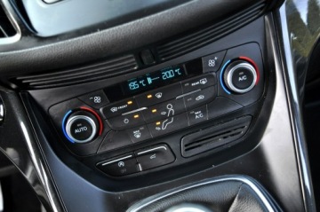 Ford Kuga II SUV Facelifting 1.5 TDCi 120KM 2017 Ford Kuga Lift Climatronic Duża Navi Półskóra, zdjęcie 14