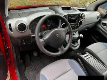 Peugeot Partner II Tepee Facelifting 2015 1.6 BlueHDi 100KM 2016 Peugeot Partner II 1.6 diesel BlueHDi 2016r, zdjęcie 8