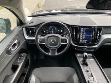 Volvo XC60 II Crossover D3 150KM 2018 Volvo XC 60 LEDY NAWIGACJA PARKTRONIC ASYSTEN PASA GRZANE FOTELE POLSKORY, zdjęcie 8