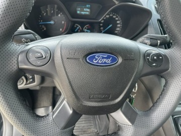 Ford Tourneo Connect II Standard 1.6 Duratorq TDCi 115KM 2014 Ford Tourneo Connect Niepełnosprawnych inwalida, zdjęcie 17