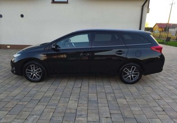 Toyota Auris II 2015 Toyota Auris Toyota Auris 1.8 Hybryda 99KM, zdjęcie 2