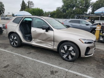 Volvo XC60 II 2025 Volvo XC 60 Plus 2025 2.0l 2.0 Hybryda 247KM, zdjęcie 4