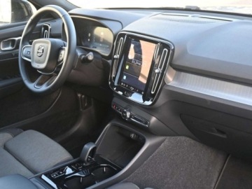 Volvo XC40 Crossover Facelifting 2.0 B3 163KM 2026 VOLVO XC40 B3 Plus Dark Suv 2.0 (163KM) 2026, zdjęcie 15