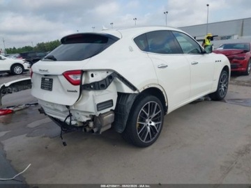 Maserati Levante 2018 Maserati Levante Maserati Levante S GranLusso 3.0 Benzyna 424KM, zdjęcie 4