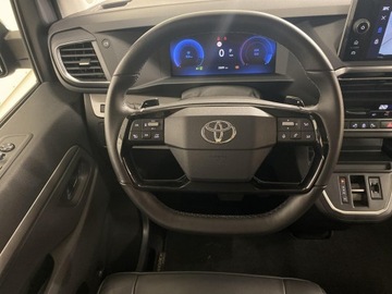 Toyota Proace II Furgon Medium 2.0 D-4D 177KM 2024 Toyota PROACE VERSO 2.0 D4-D Long VIP, zdjęcie 11