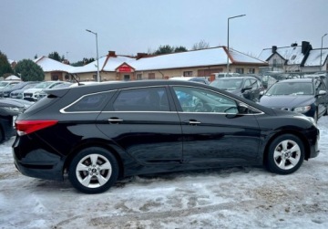 Hyundai i40 Kombi 1.7 CRDi LOW 115KM 2013 Hyundai i40 1.7 CRDI Navi PDC Led tempomat Climatronic serwis ASO 1.7 116KM, zdjęcie 2