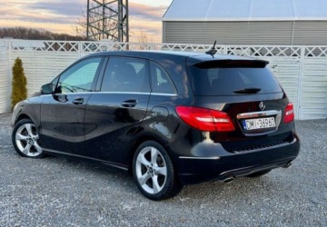 Mercedes Klasa B W246 Sports Tourer 180 CDI BlueEFFICIENCY 109KM 2012 Mercedes-Benz Klasa B Mercedes-Benz Klasa B 180 CDI (BlueEFFICIENCY) 7G-DCT, zdjęcie 1