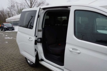 Volkswagen Caddy V Caddy 2.0 TDI 122KM 2022 Volkswagen Caddy 2.0 TDI CR 122 KM, 4x4, Full LED, Hak, FV23, GWARANCJA, zdjęcie 28