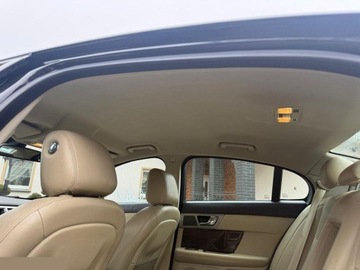 Jaguar XF I Sedan 3.0D V6 S 275KM 2010 Jaguar XF 3.0 V6 S 275KM 2010r, zdjęcie 11