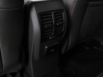 Ford Kuga II SUV Facelifting 1.5 EcoBoost 150KM 2017 Ford Kuga skóra/alcantara bi-xenon navi el. klapa, zdjęcie 33