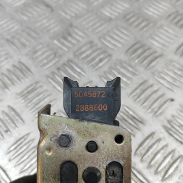 CHEVROLET CORVETTE 1985 JINÉ VYBAVENÍ ELEKTRICKÉ