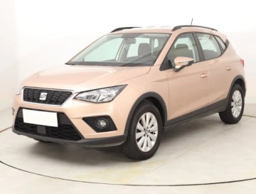 Seat Arona Crossover 1.0 EcoTSI 95KM 2018 Seat Arona 1.0 TSI, Salon Polska, Klima, Tempomat, zdjęcie 1