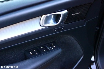 Volvo XC40 Crossover 2.0 D3 150KM 2019 Volvo XC 40 Volvo XC 40 D3 Momentum Pro 2.0 Diesel 150KM, zdjęcie 26