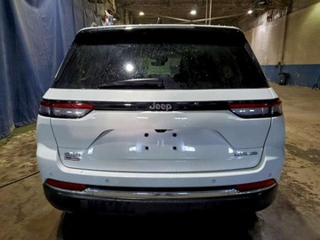 Jeep Grand Cherokee V 2023 Jeep Grand Cherokee Laredo 2023 3.6 Benzyna 293KM, zdjęcie 2