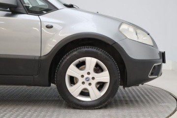Fiat Sedici 1.9 Multijet 120KM 2007 Fiat Sedici 1.9 MultiJet, Salon Polska, 4X4, zdjęcie 14
