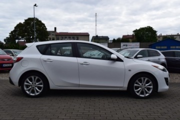 Mazda 3 II Sedan 2.0 MZR 151KM 2010 Mazda 3 2.0 Benzyna, 5-drzwi, Biala-Perla, Serwisowany, Elegancki, Rok Gwa, zdjęcie 1